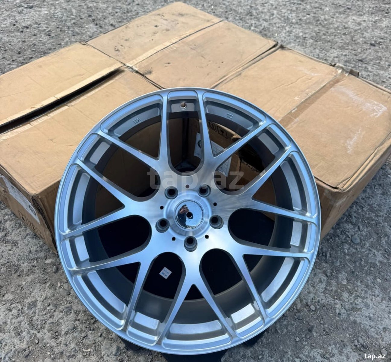 BMW 359 style diski R19