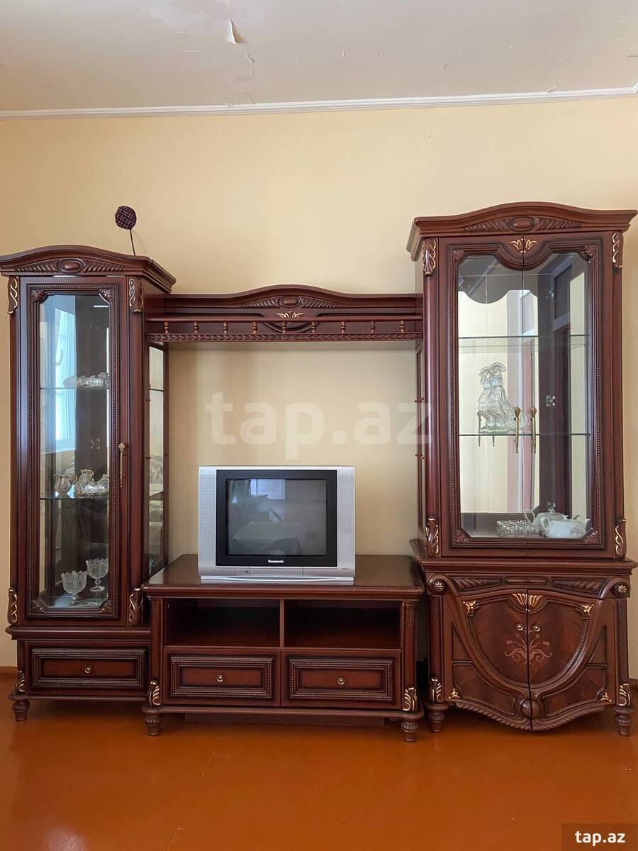 Həyət evi, XOŞBULAQ kəndi, Mikayıl Müşfiq küçəsi, giriş 21