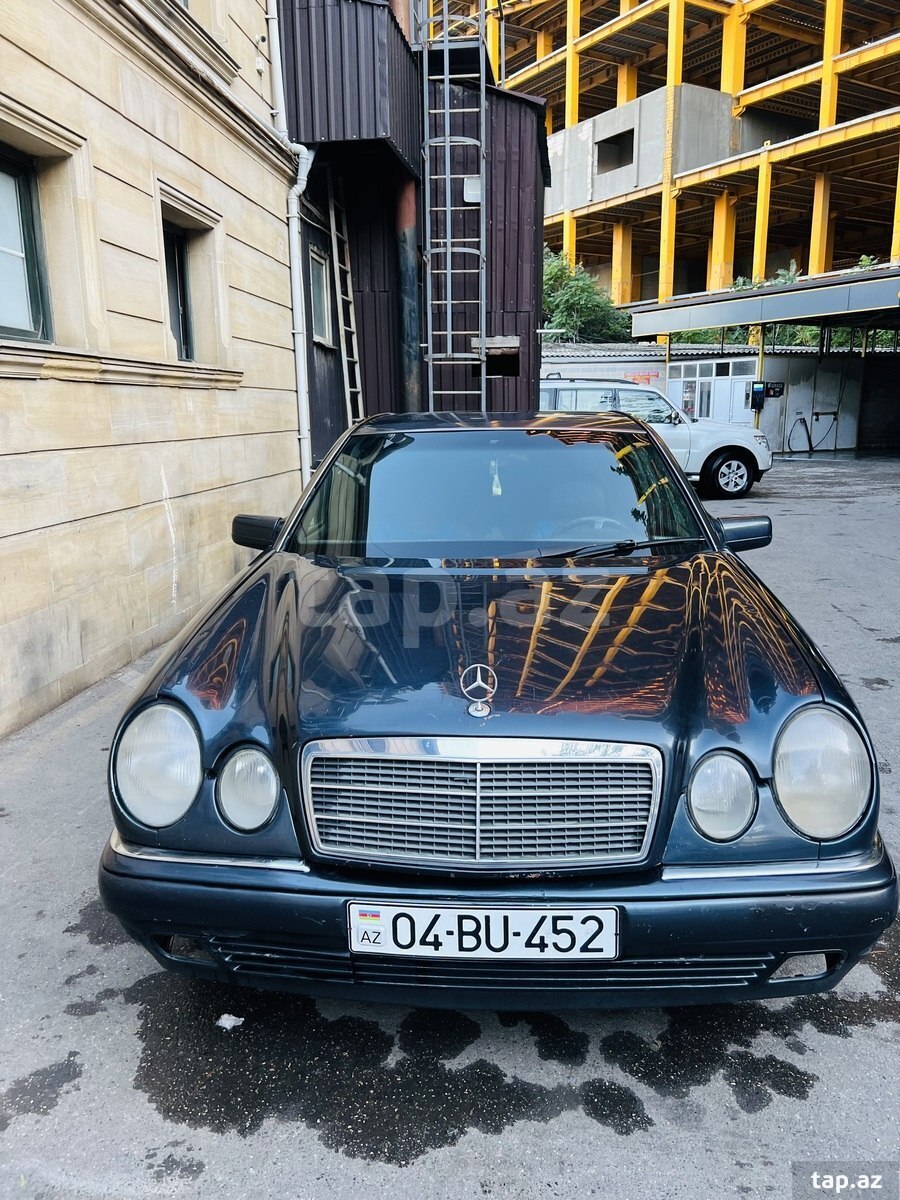 Mercedes E 230, 1996 il