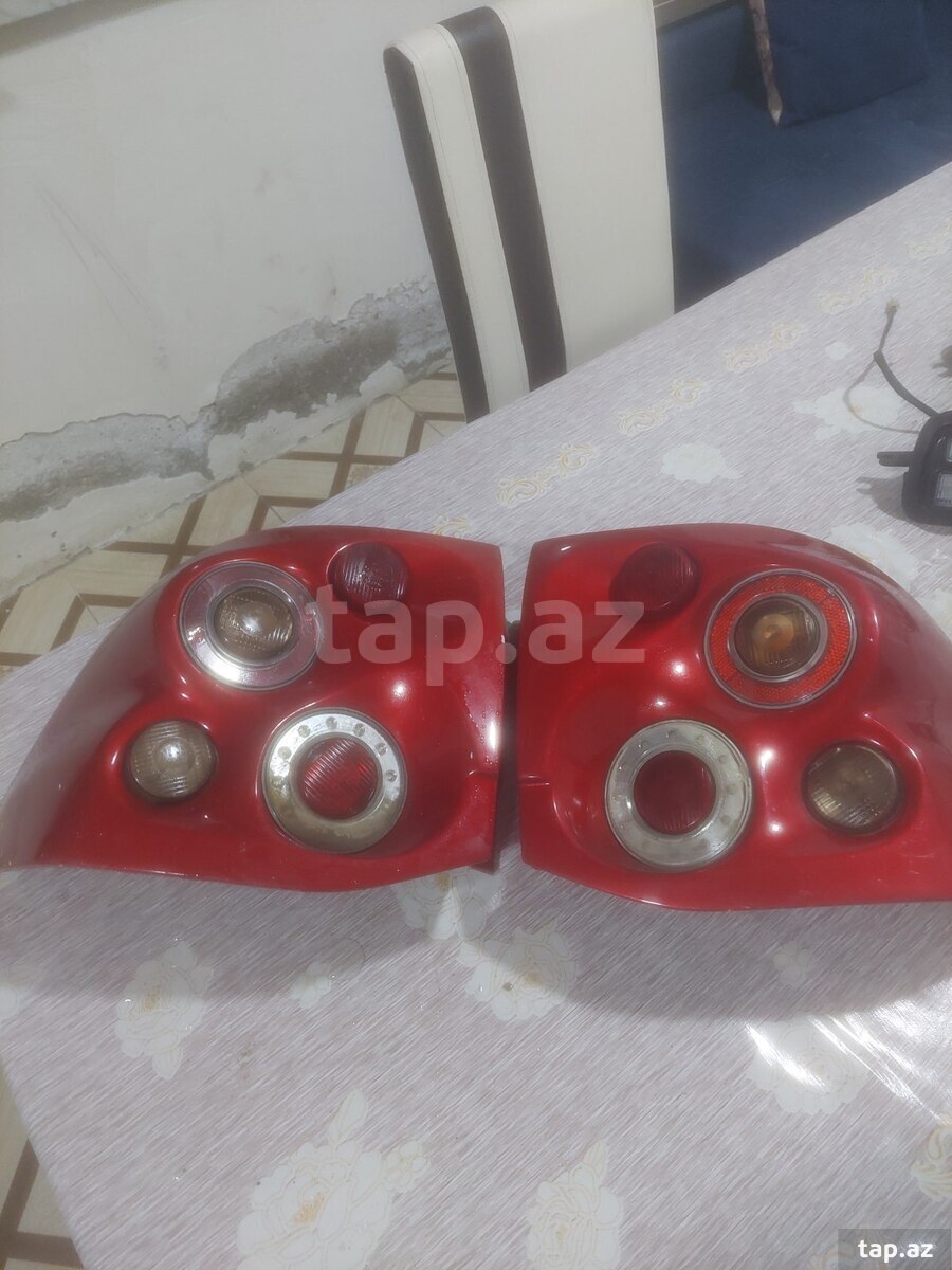 Porshe Cayenne faraları