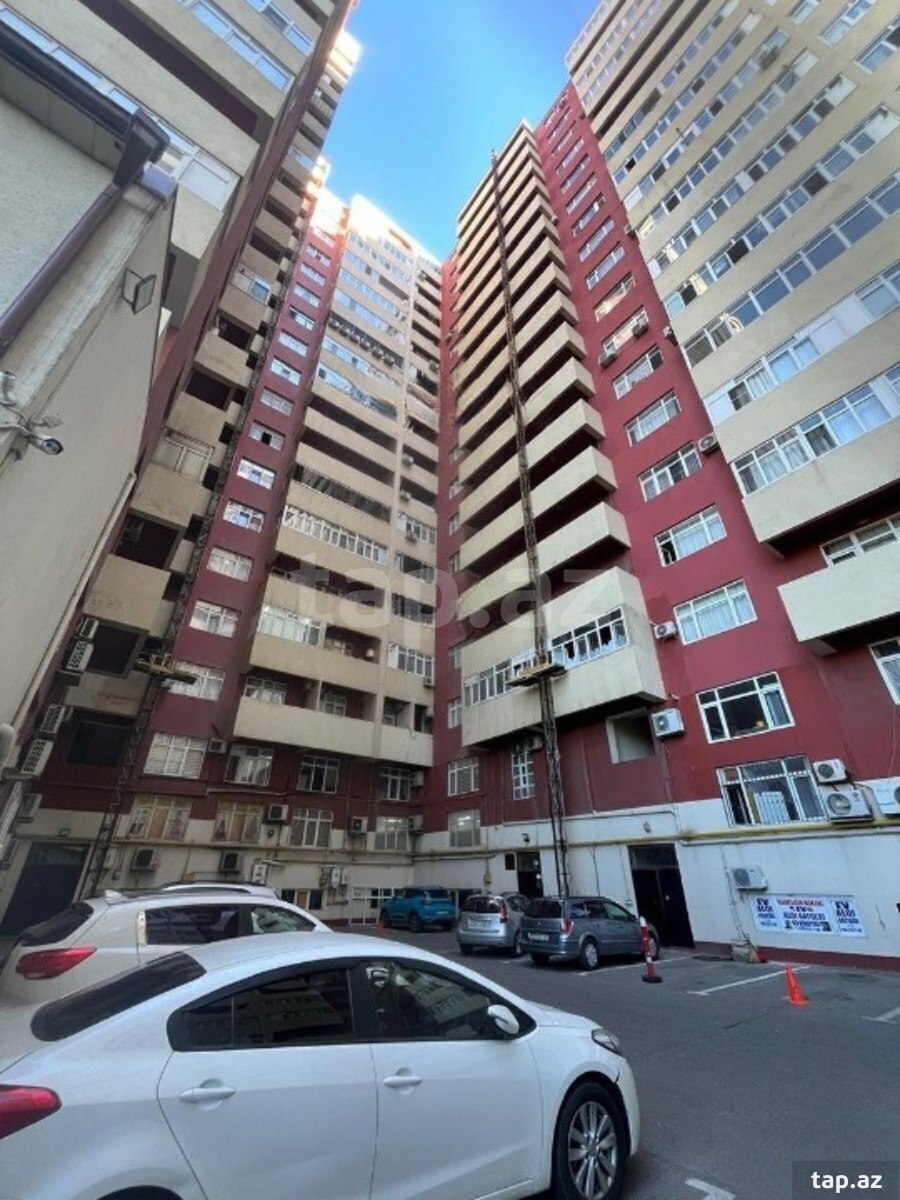2-комн. квартира на продажу, Баку