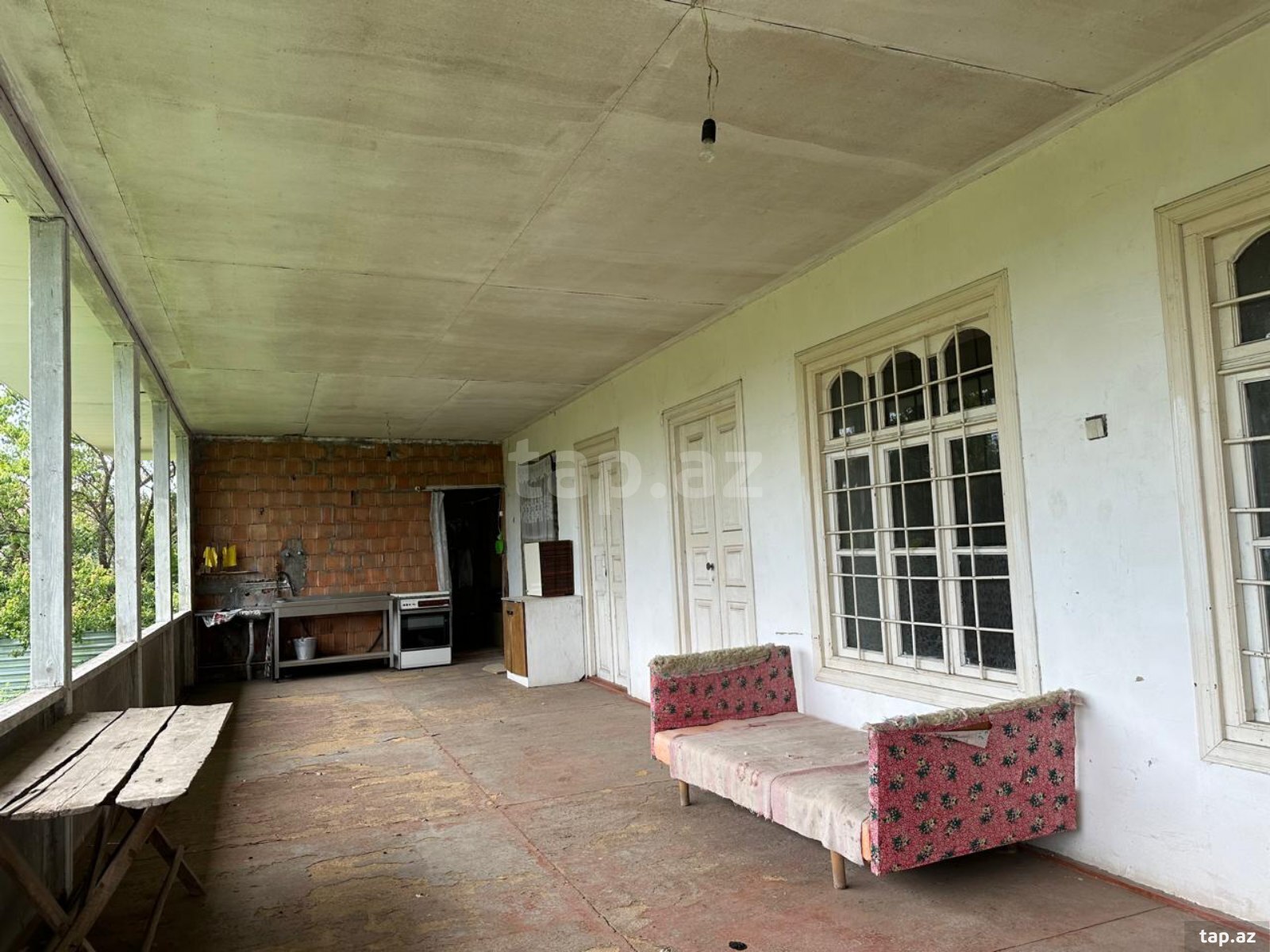 Həyət evi, Oğuz r.