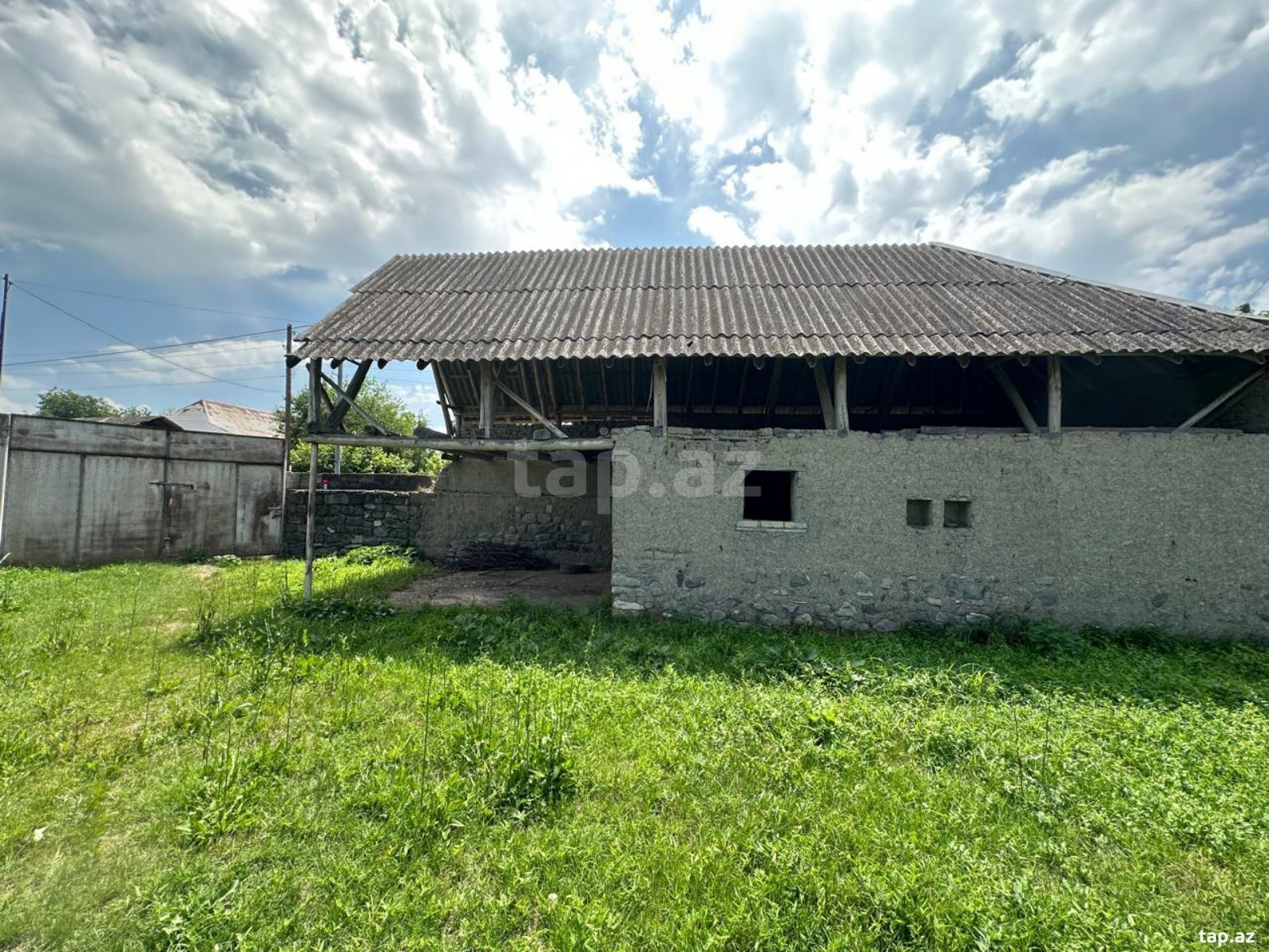 Həyət evi, Oğuz r.