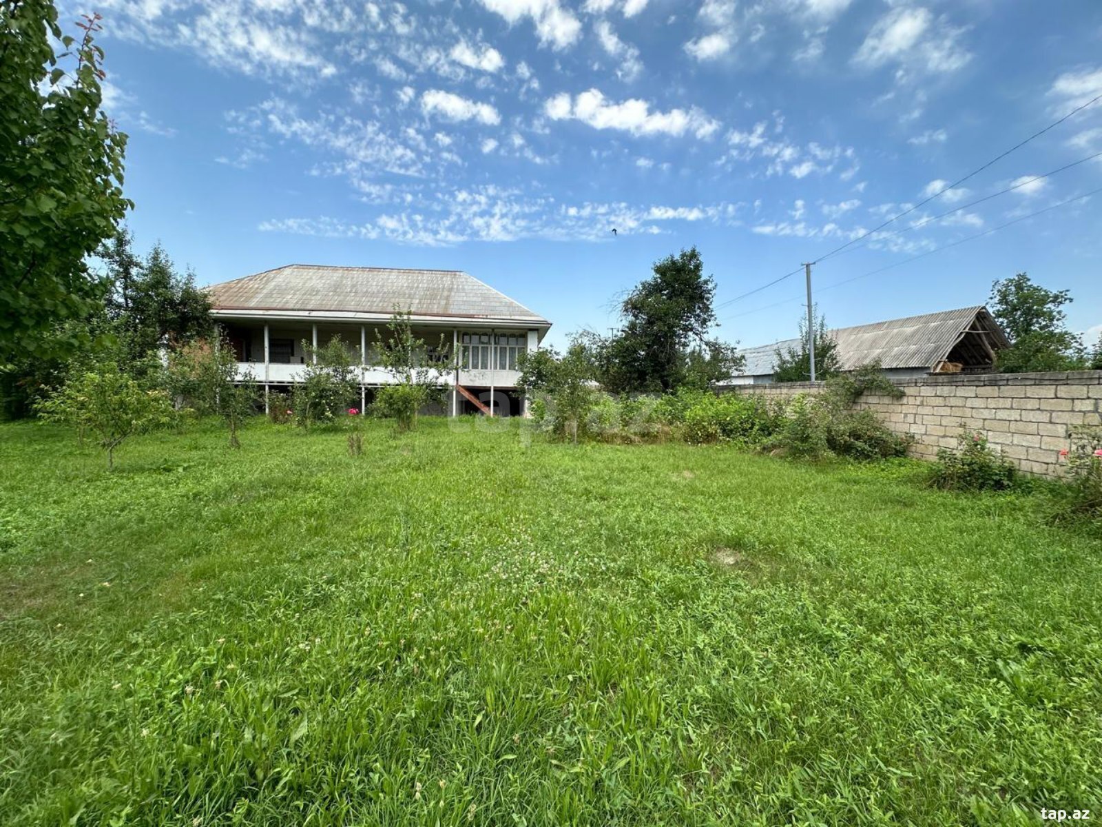 Həyət evi, Oğuz r.