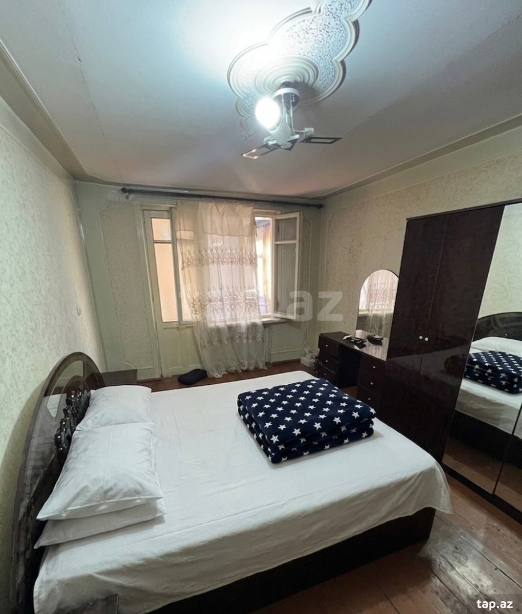 3-otaqlı mənzil kirayə verilir, Gəncə ş., 100 m²