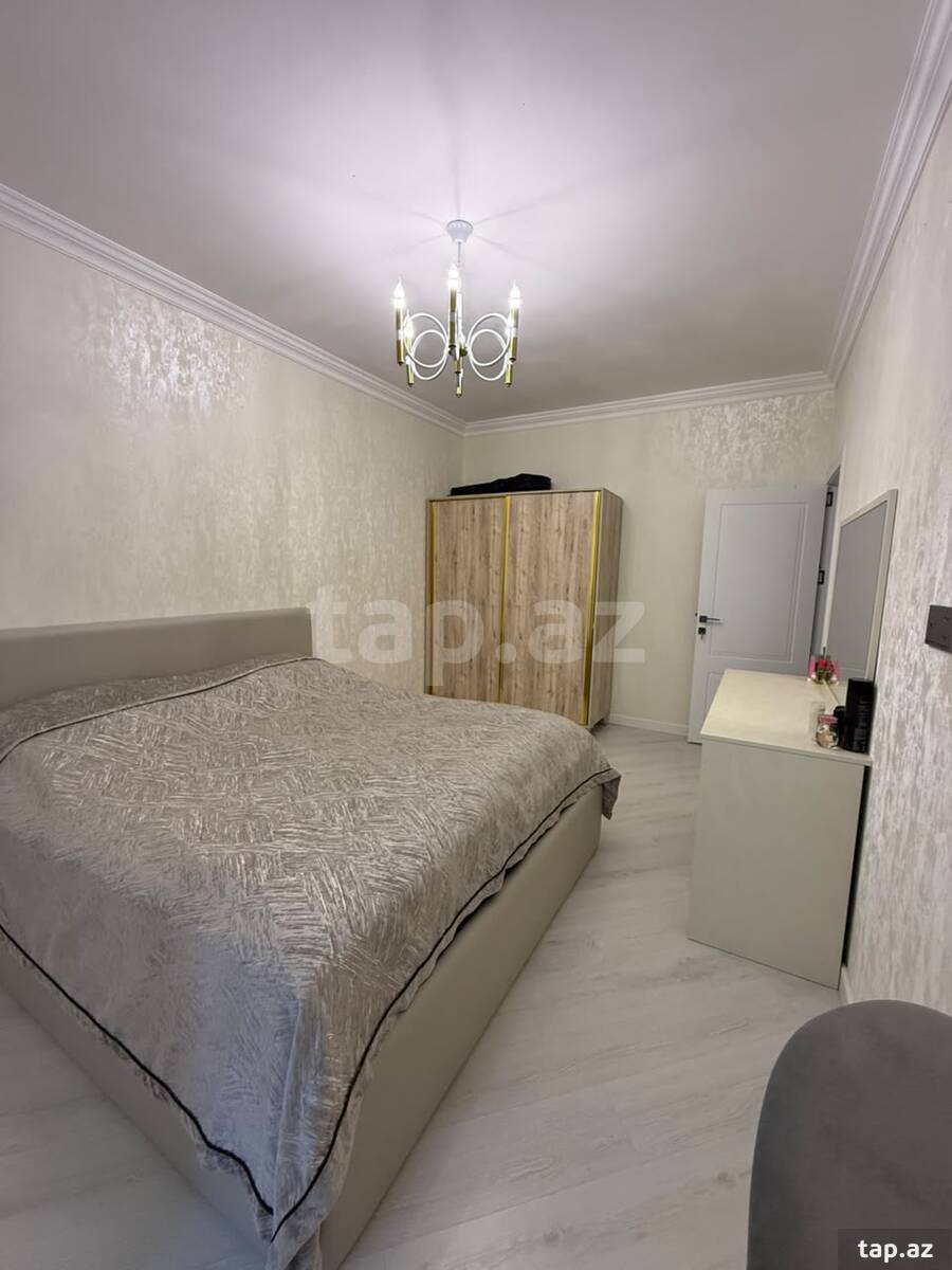 4-otaqlı mənzil, Cəmşid Naxçıvanskı küç., 110 m²