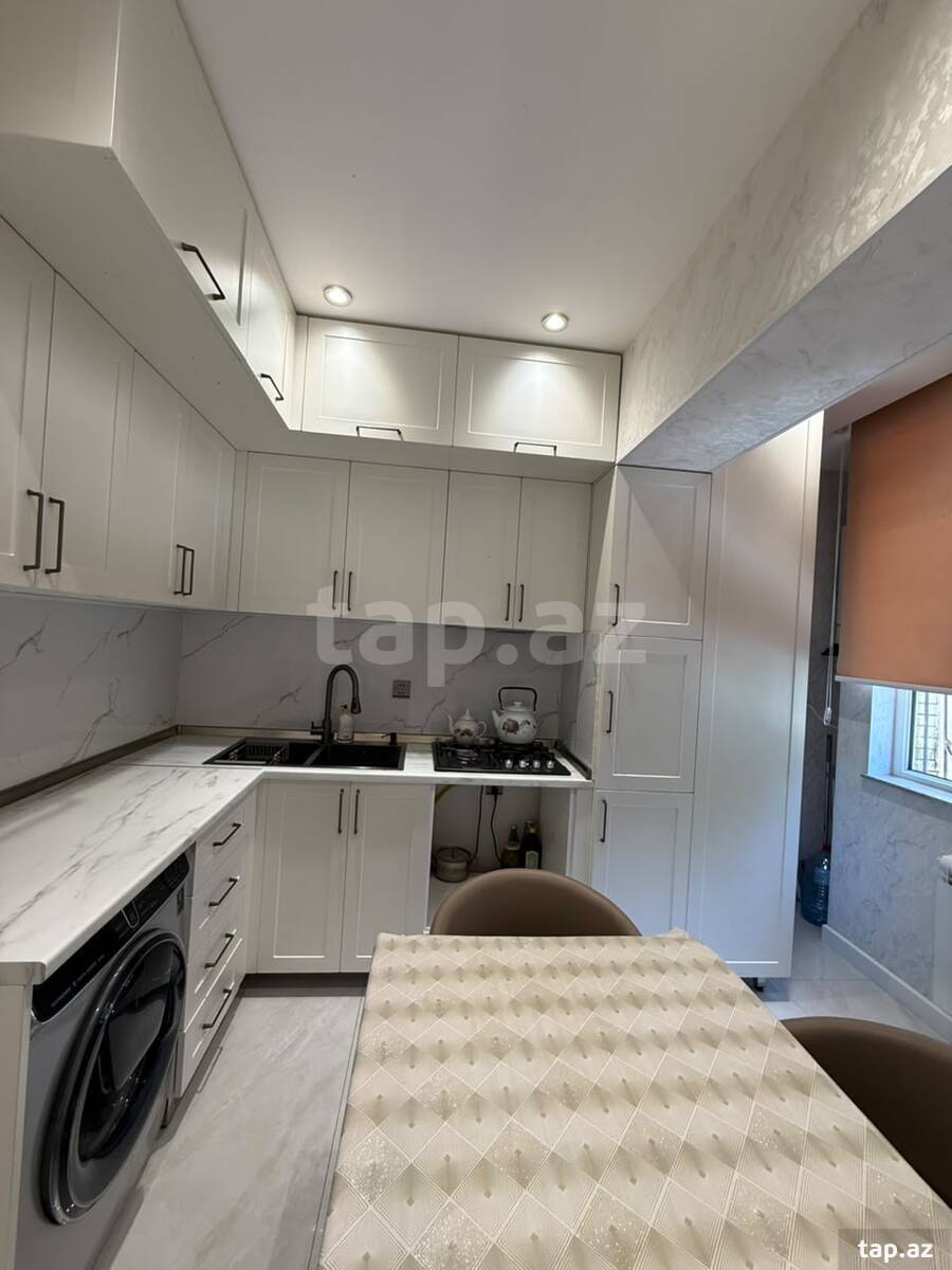 4-otaqlı mənzil, Cəmşid Naxçıvanskı küç., 110 m²