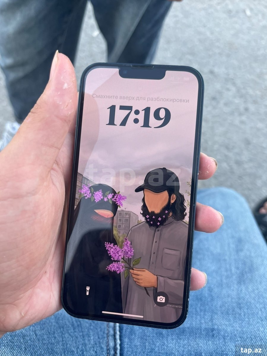 Apple iPhone 13 Midnight 128GB/4GB