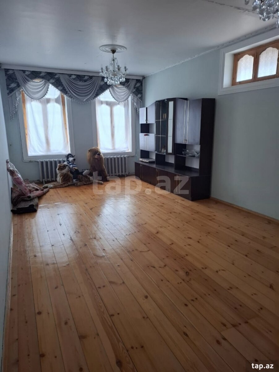 Həyət evi, Şəki ş.