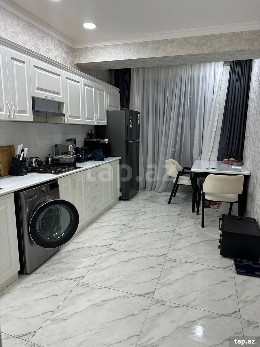 2-otaqlı yeni tikili kirayə verilir, Gəncə ş. , 90 m²