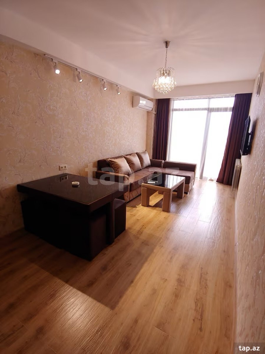 2 otaqlı mənzil kirayə verilir, Bakı
