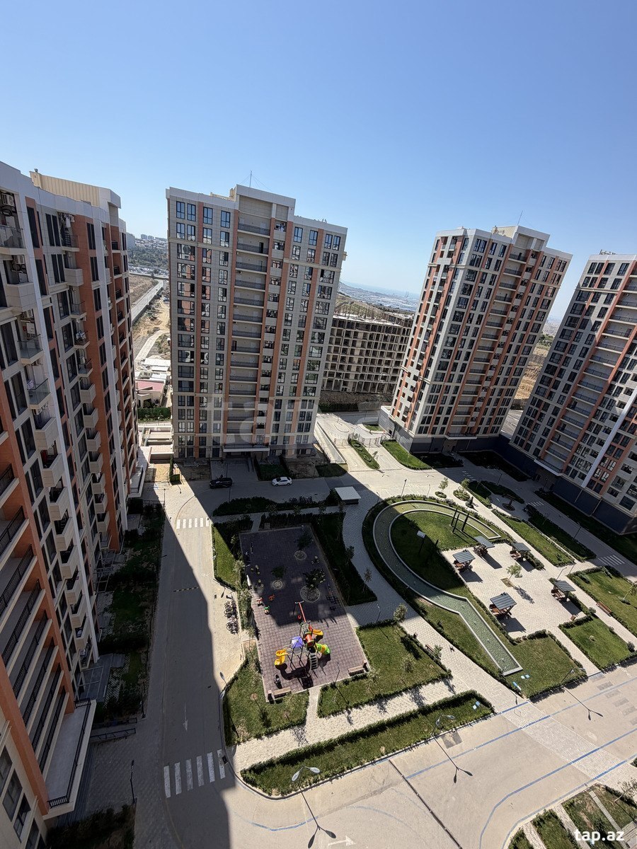 3 otaqlı mənzil satılır, Bakı