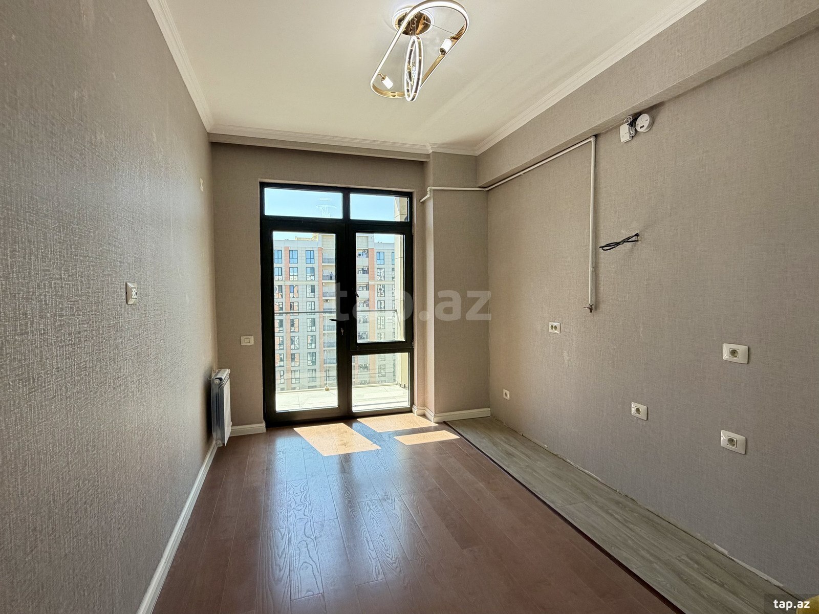 3 otaqlı mənzil satılır, Bakı