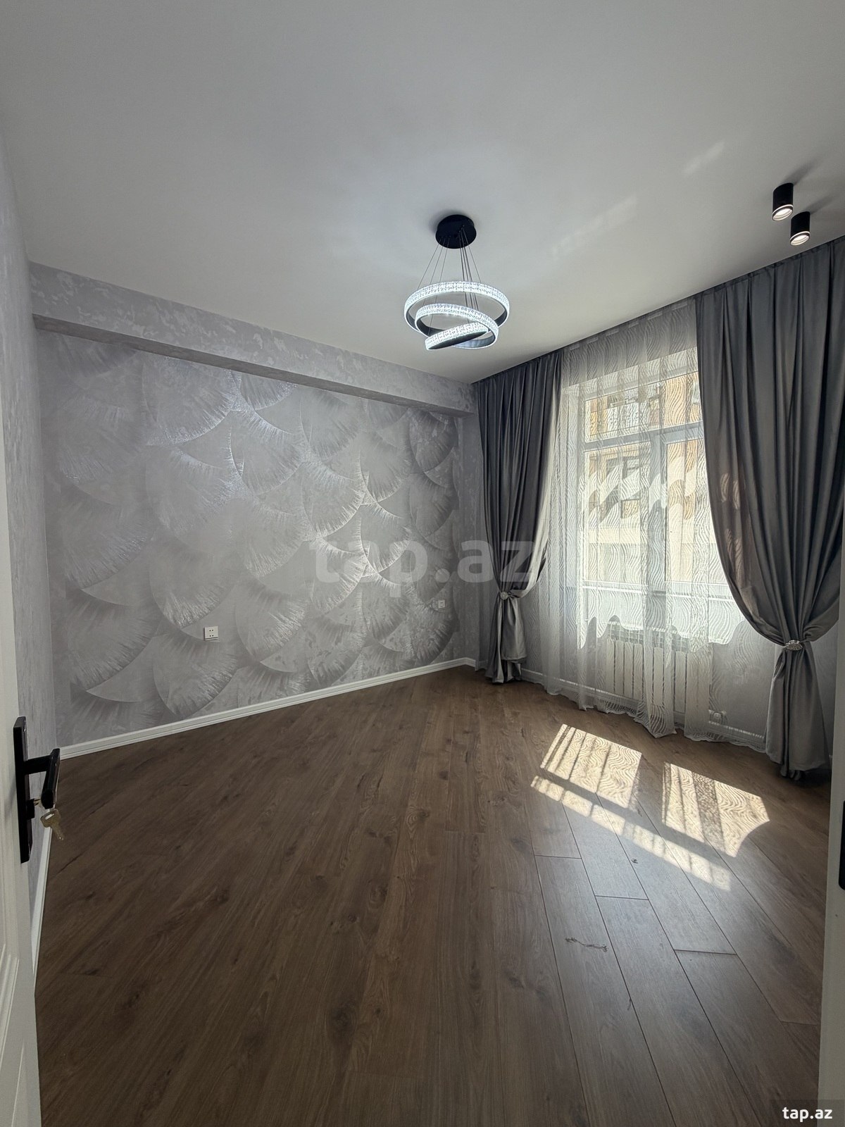 3 otaqlı mənzil satılır, Xırdalan