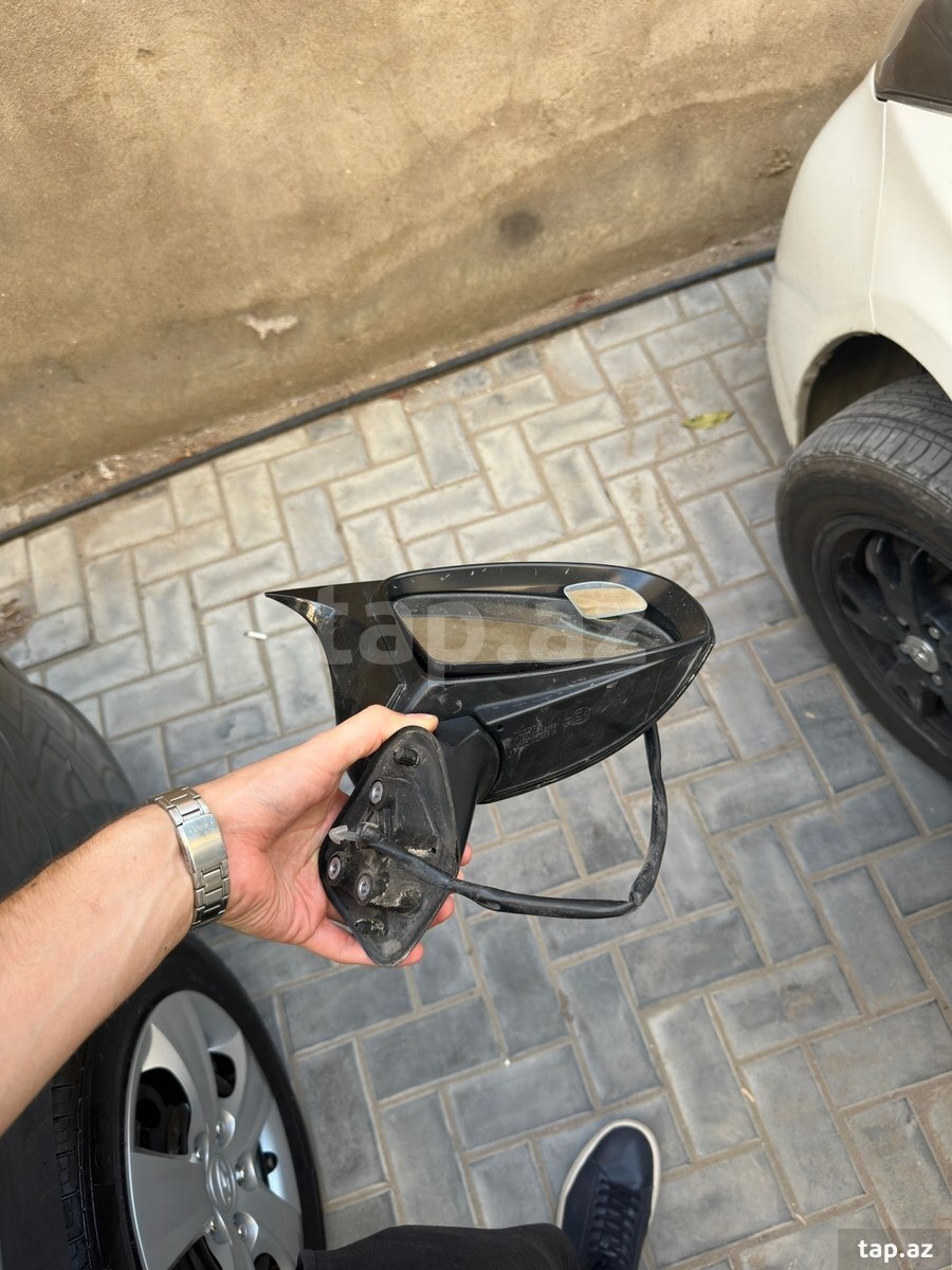 Toyota Prius 30 sağ yan güzgüsü