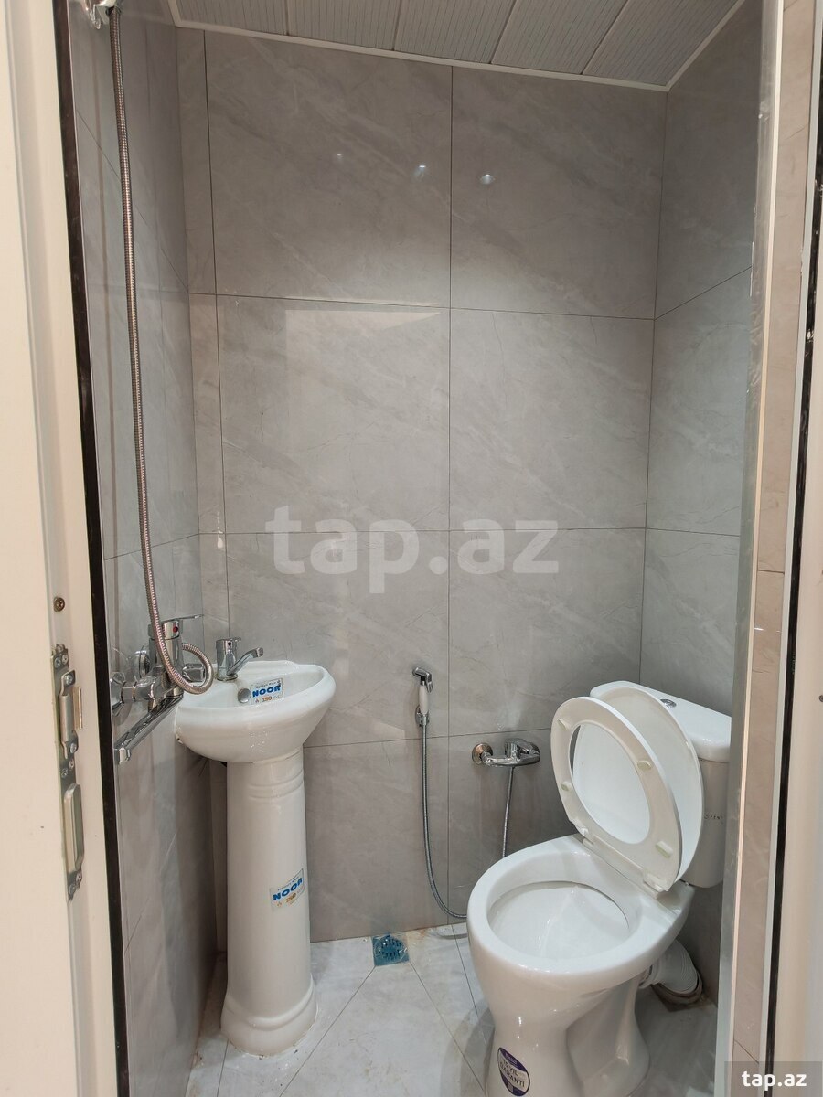 2-otaqlı yeni tikili, M. Hüseynzadə küç., 50 m²