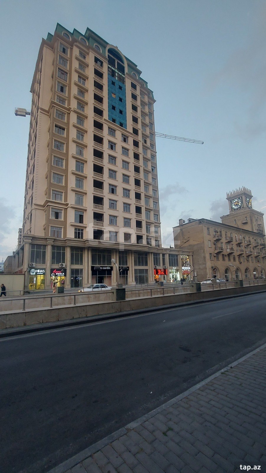 3-otaqlı yeni tikili, Nəriman Nərimanov m., 136.5 m²