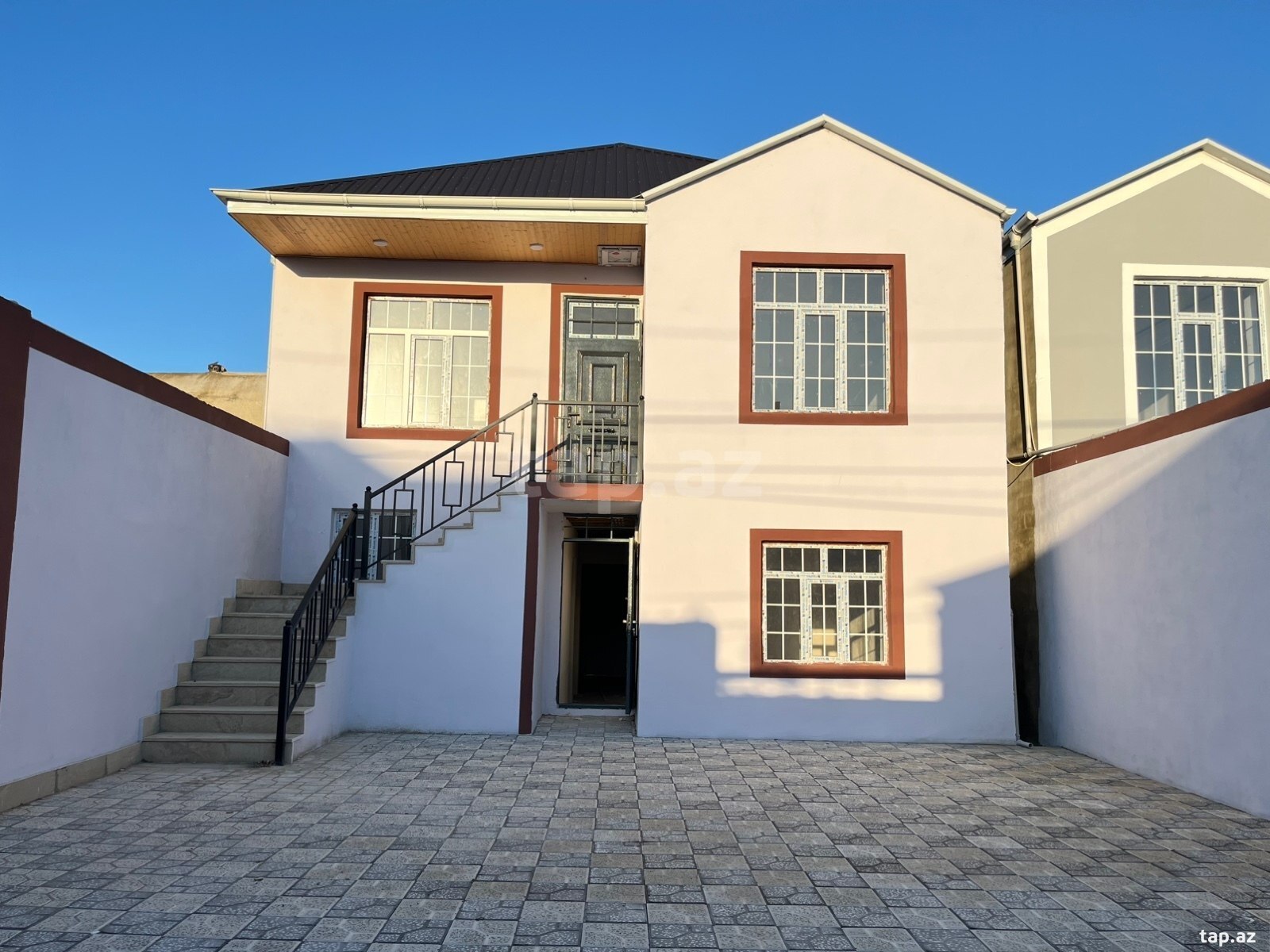 Həyət evi, Hövsan qəs.