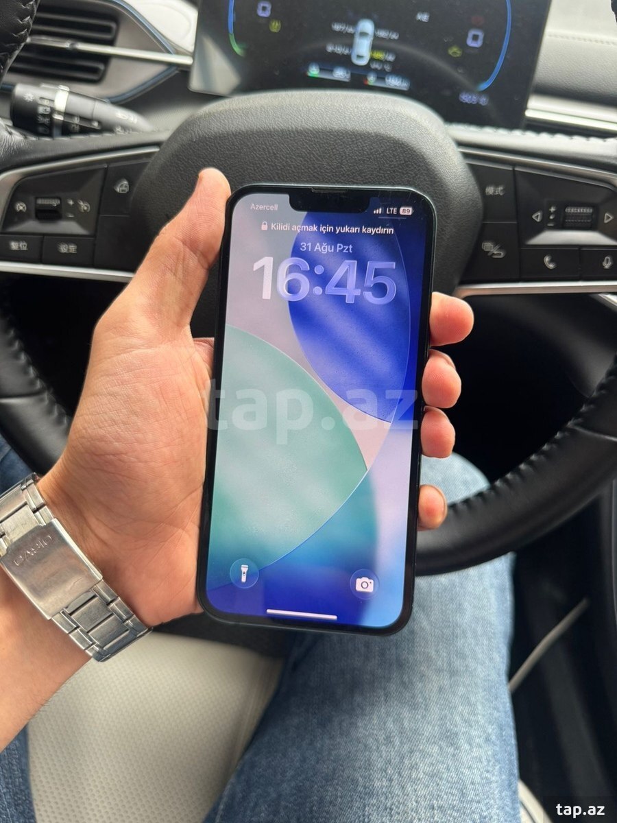 Apple iPhone 13 Midnight 128GB/4GB