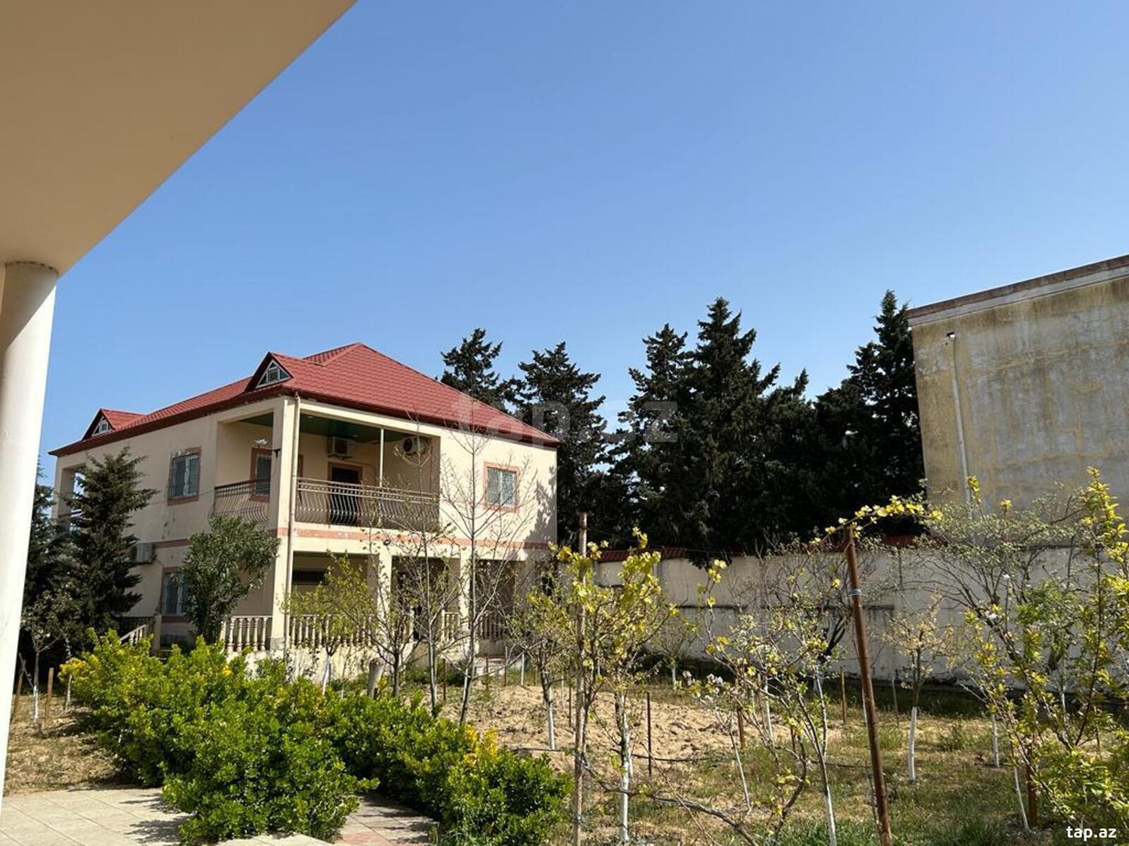 7-room country house for sale, Mardakan, Baku