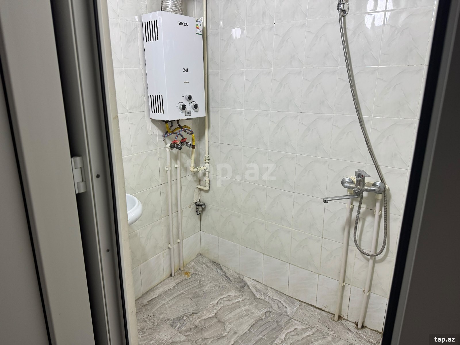 3-otaqlı mənzil kirayə verilir, Sumqayıt ş., 70 m²