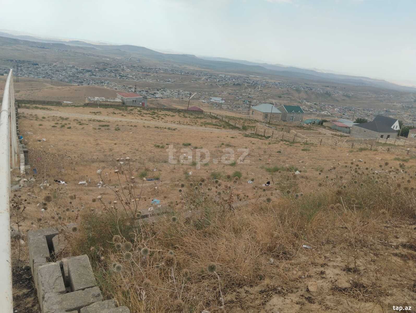 Torpaq satılır, Bakı