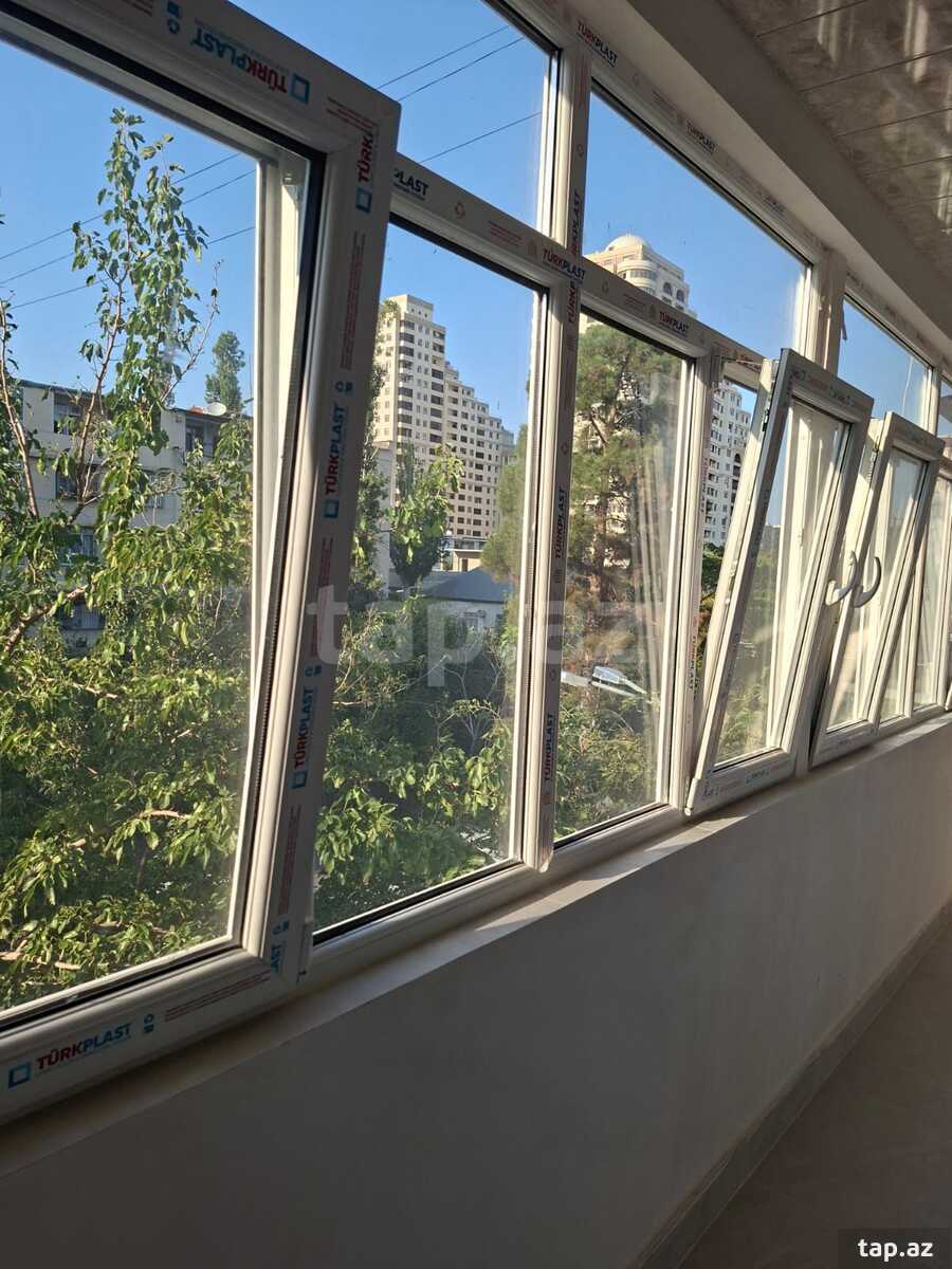 3-otaqlı mənzil kirayə verilir, Mahir Əmirov küç., 90 m²