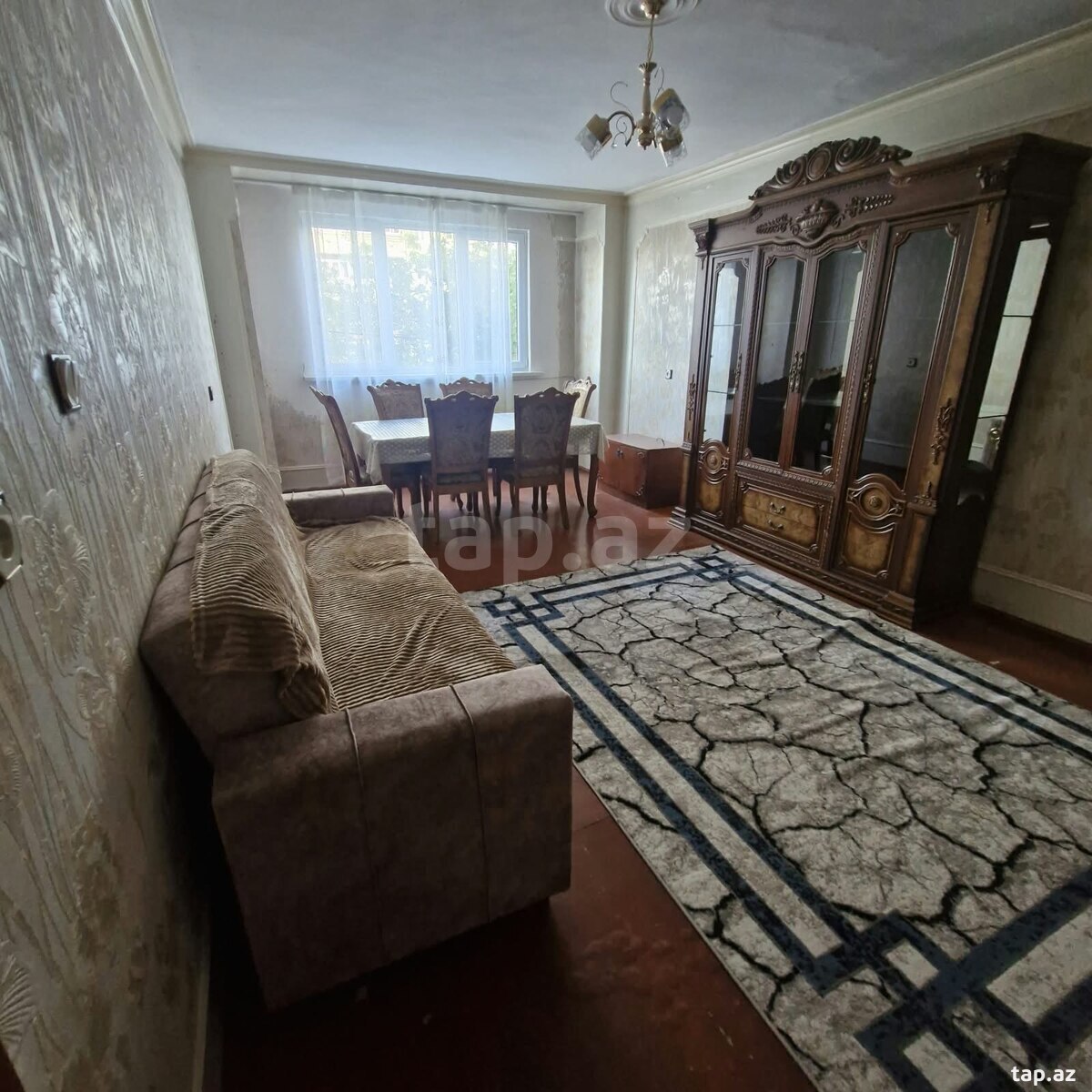2-otaqlı mənzil kirayə verilir, Gəncə ş., 60 m²