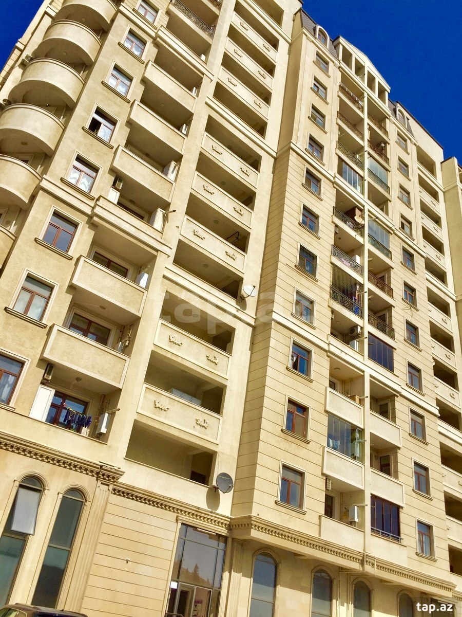 3-otaqlı yeni tikili, Neftçilər m., 80 m²
