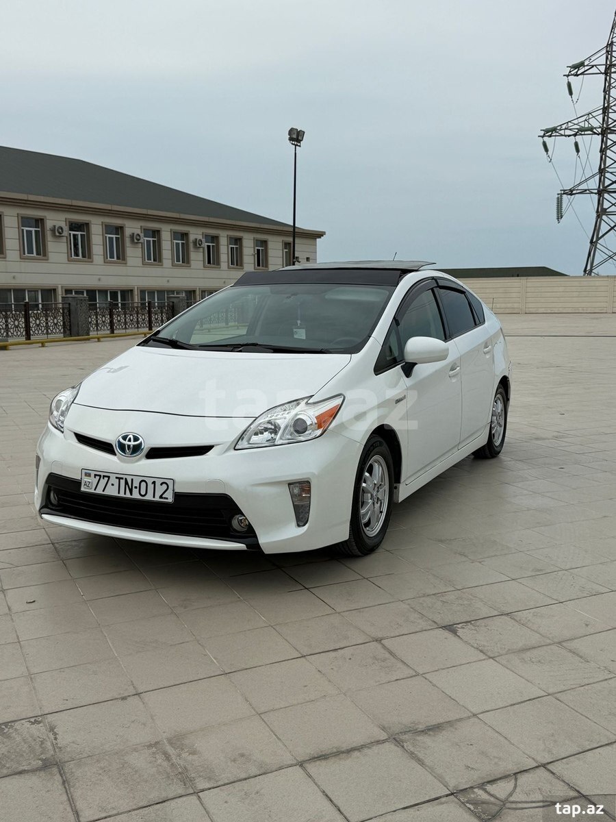 Toyota Prius icarəsi