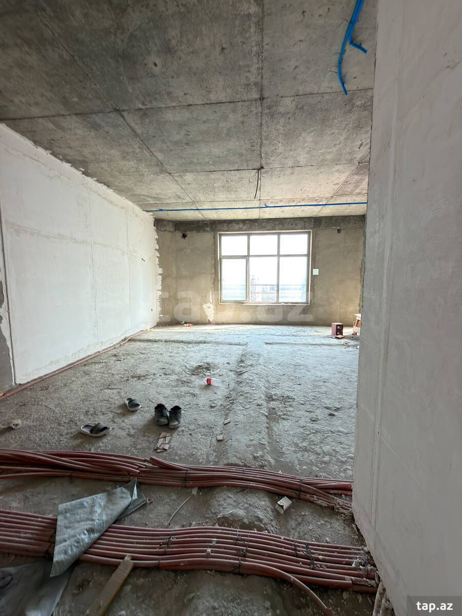 3-otaqlı yeni tikili, Nizami r., 175 m²