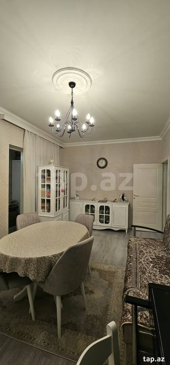 2-otaqlı mənzil, İbrahım Paşa Dadaşov küç., 70 m²