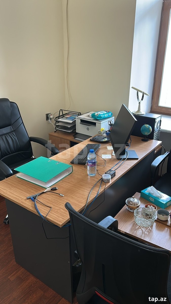 Ofis masası
