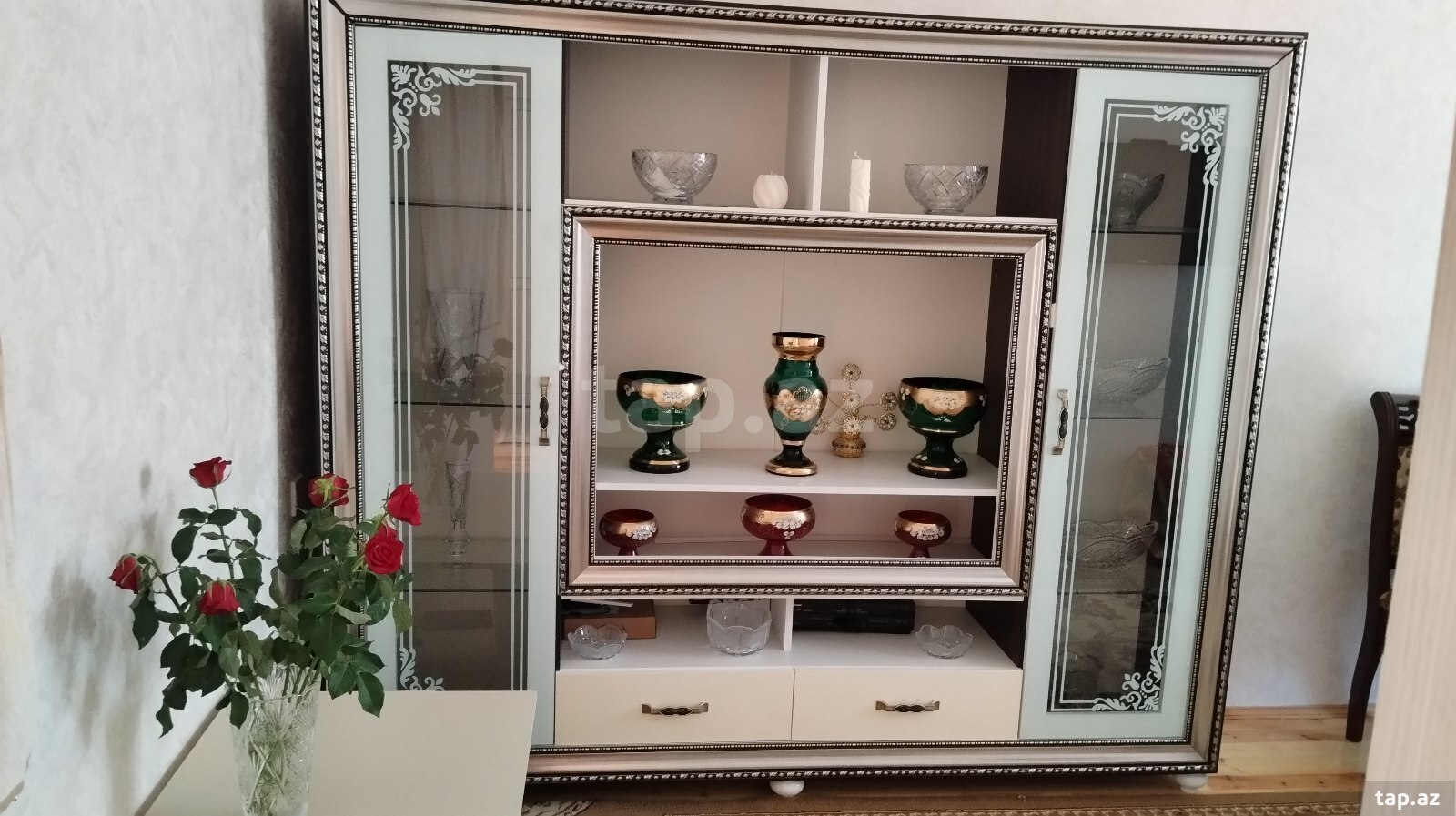 Qonaq otağı mebeli