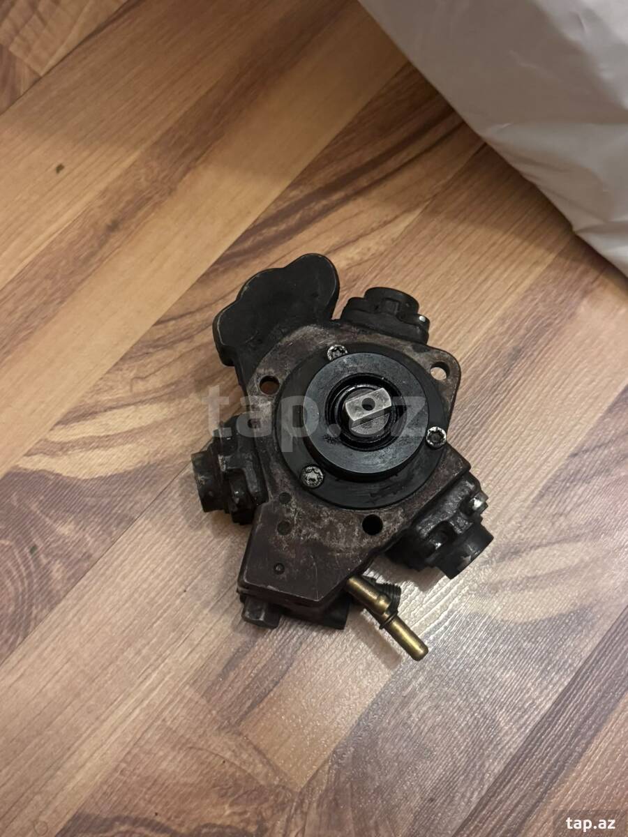 Opel Astra H yüksək təzyiqli yanacaq nasosu