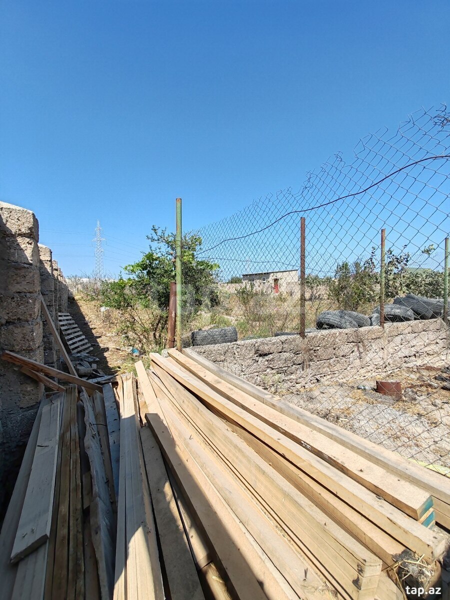 2 otaqlı həyət evi satılır, Binə, Bakı