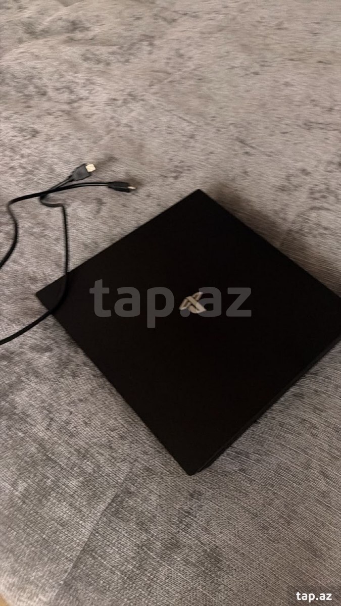 PlayStation 4 Slim 500GB