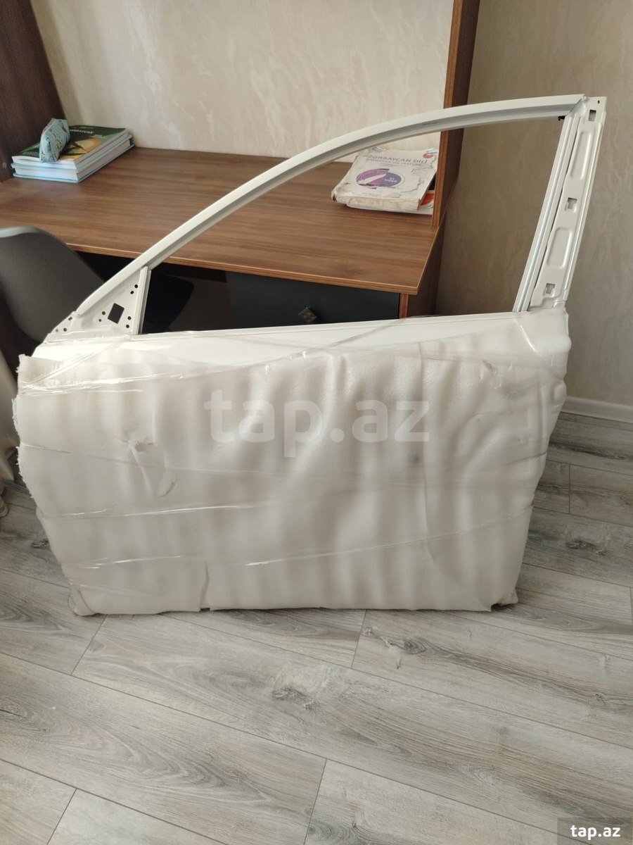 Changan A05 qapısı