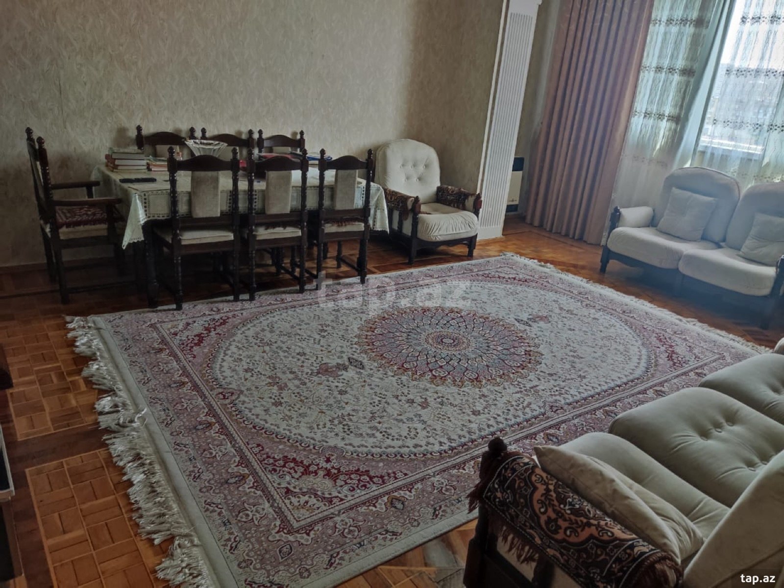 4-otaqlı mənzil kirayə verilir, Rövşən Hüseynov küç., 110 m²