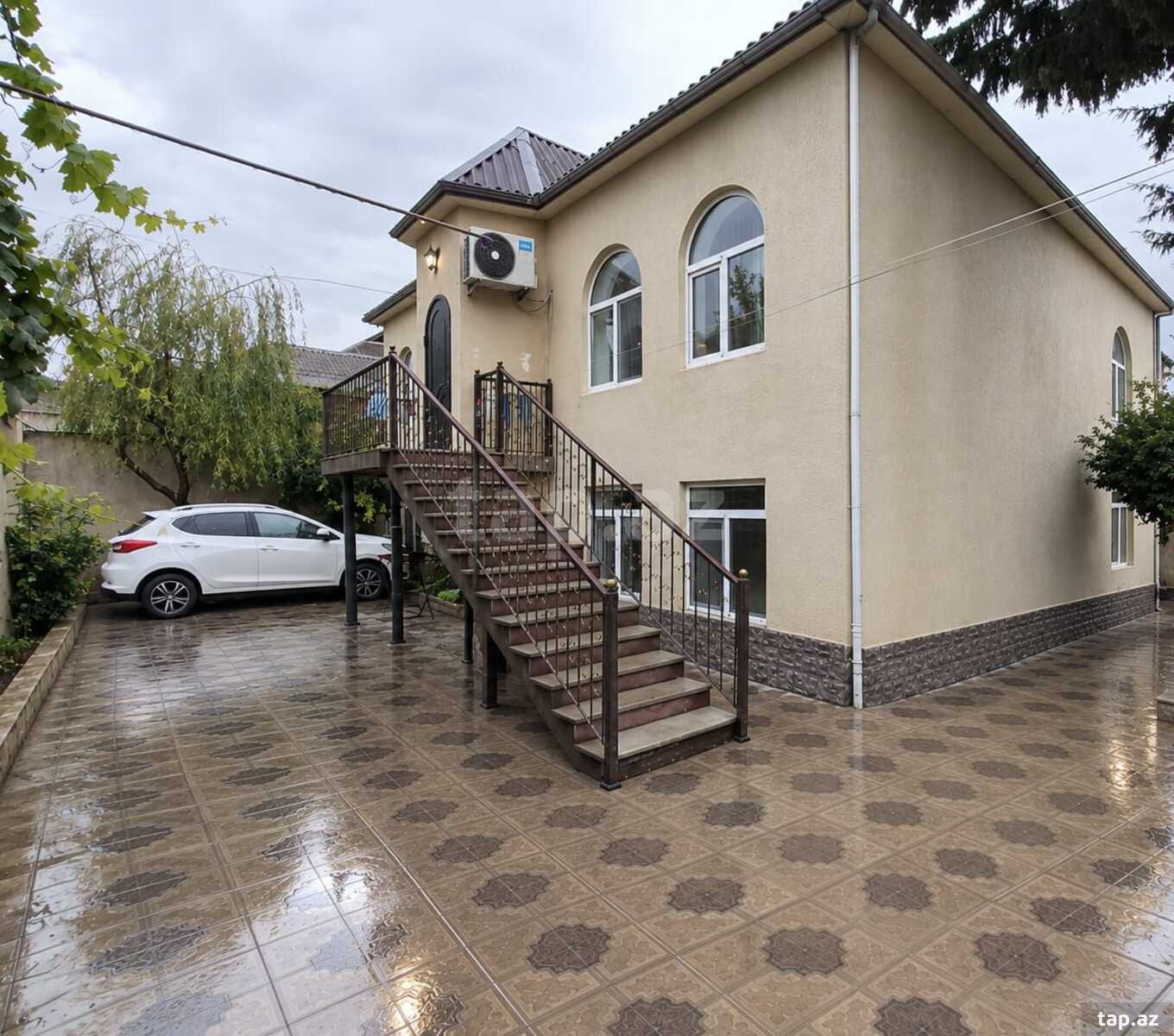Həyət evi, Bakıxanov qəs.