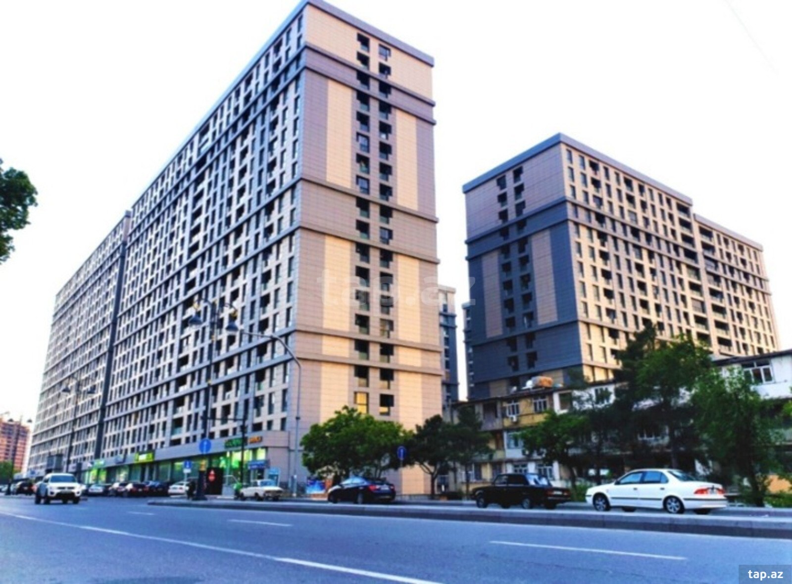 4-otaqlı yeni tikili, Həzi Aslanov m., 146 m²