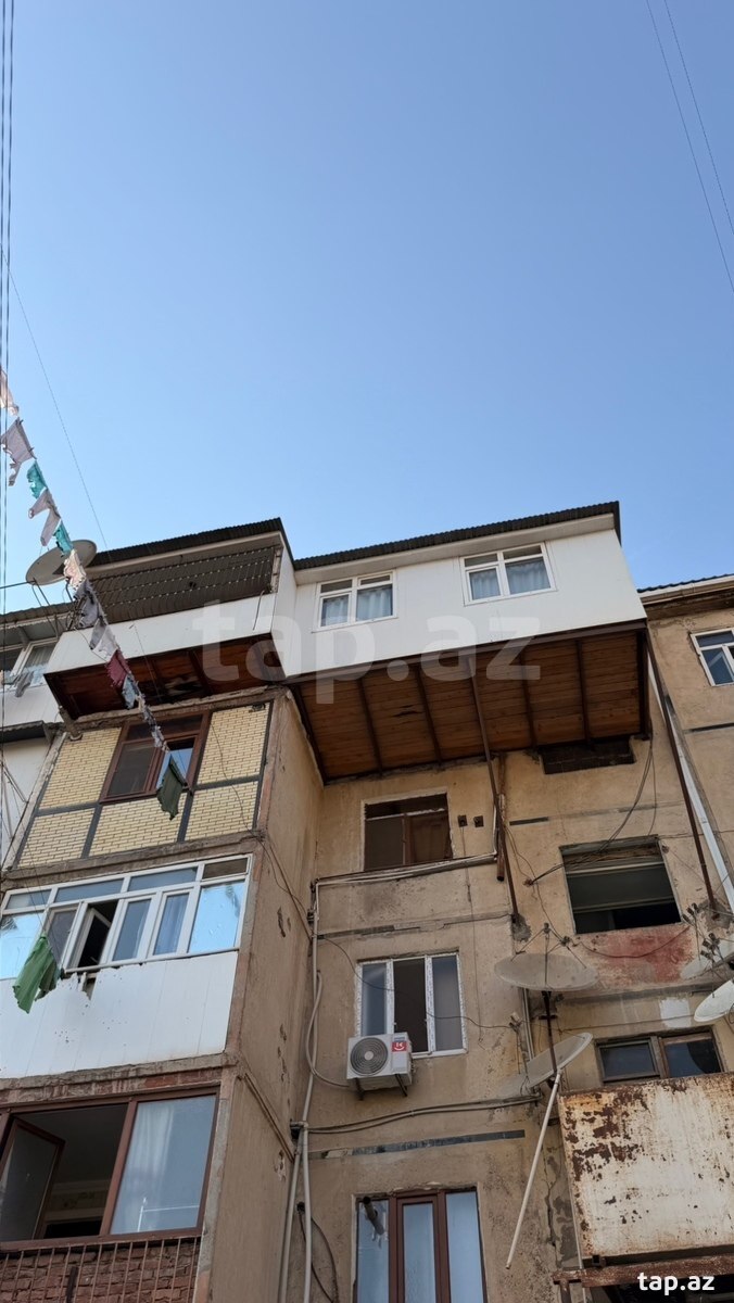 3-otaqlı mənzil, Gəncə ş., 70 m²