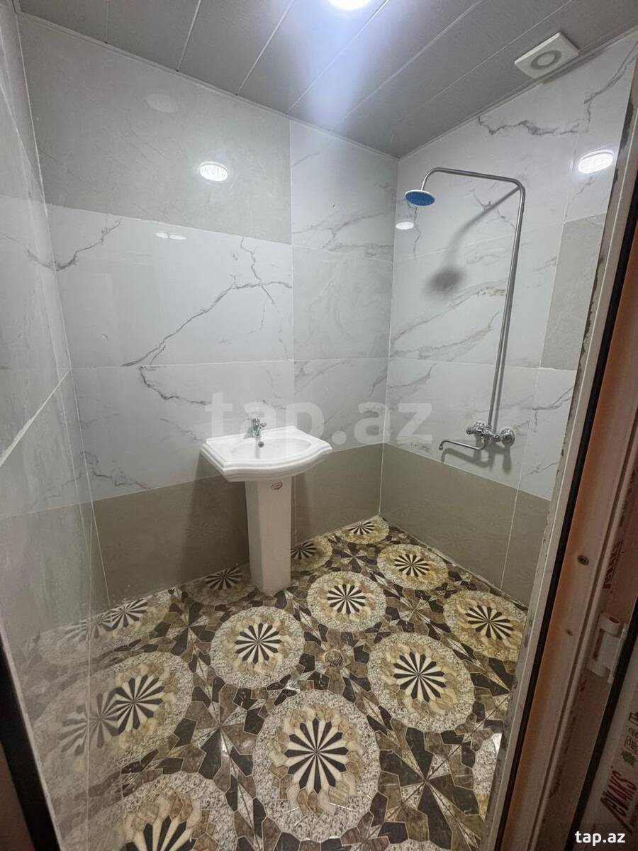 2-otaqlı mənzil kirayə verilir, Gəncə ş., 80 m²