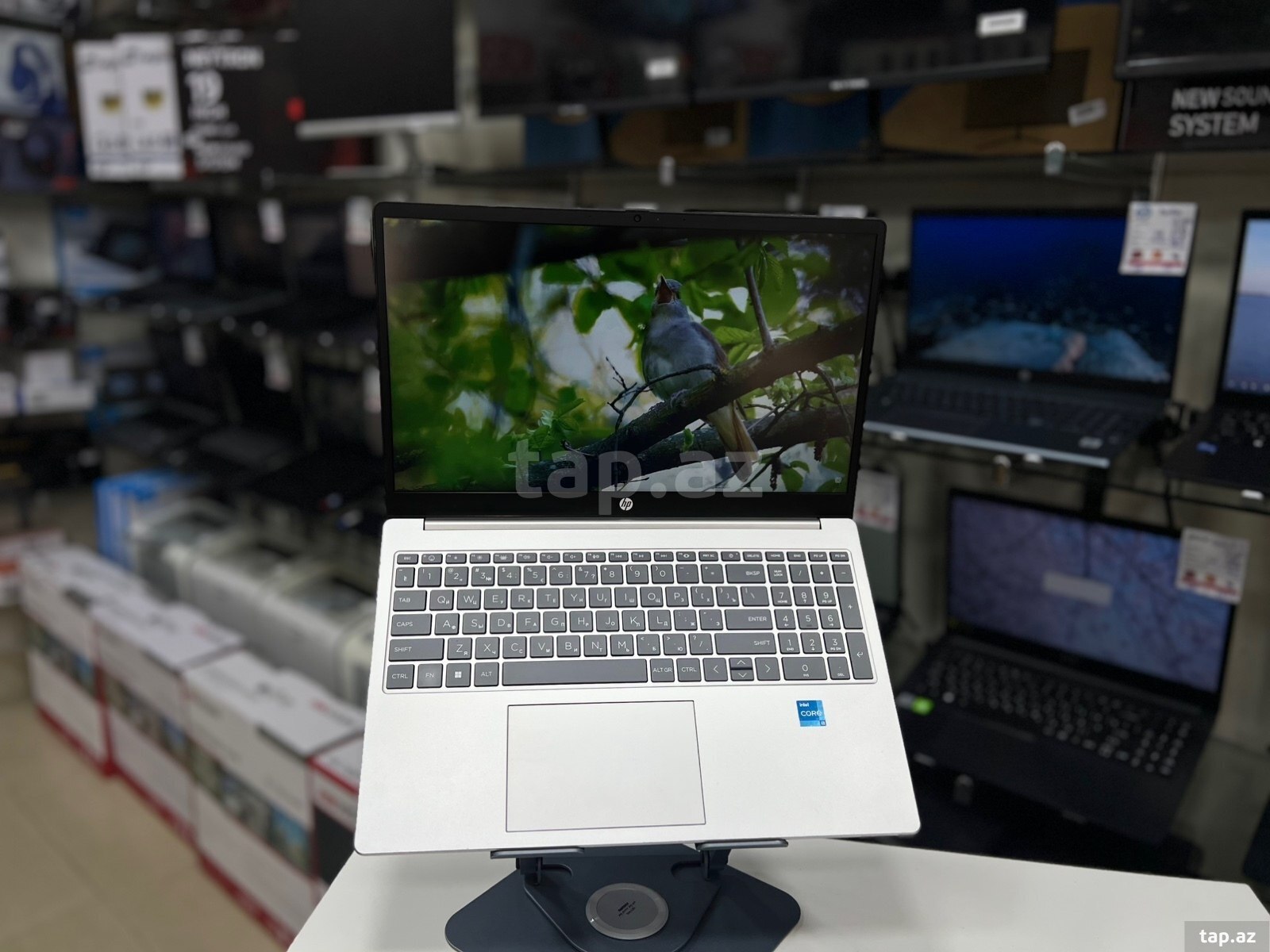 Noutbuk HP LapTop 15