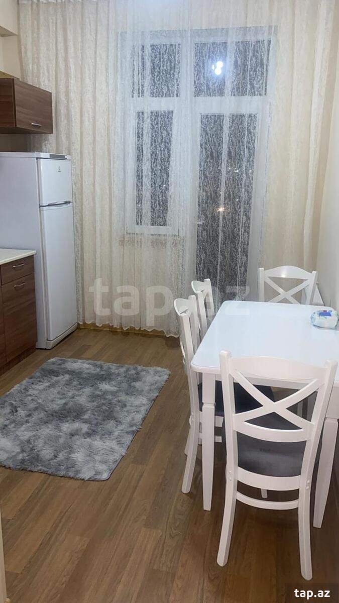 4-otaqlı yeni tikili kirayə verilir, Binəqədi r., 100 m²