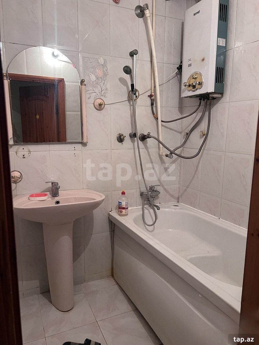3-otaqlı mənzil, Babək pr., 80 m²