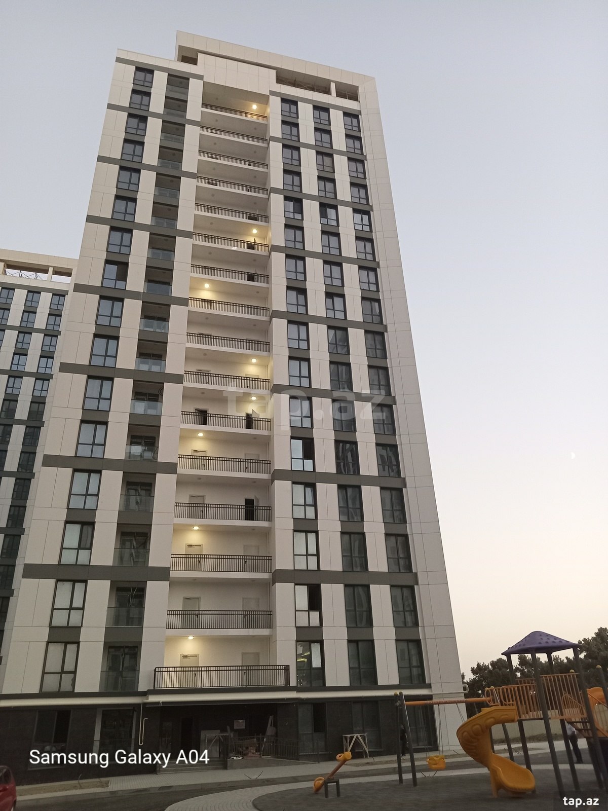 2-комн. квартира на продажу, Баку