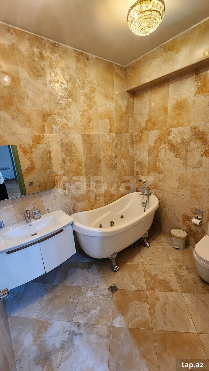 4-otaqlı yeni tikili, Nərimanov r., 169 m²
