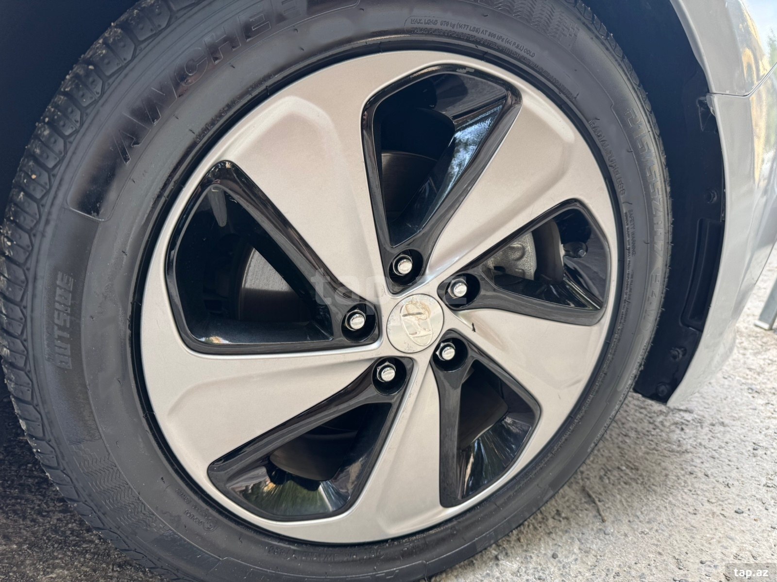 Hyundai Sonata R17