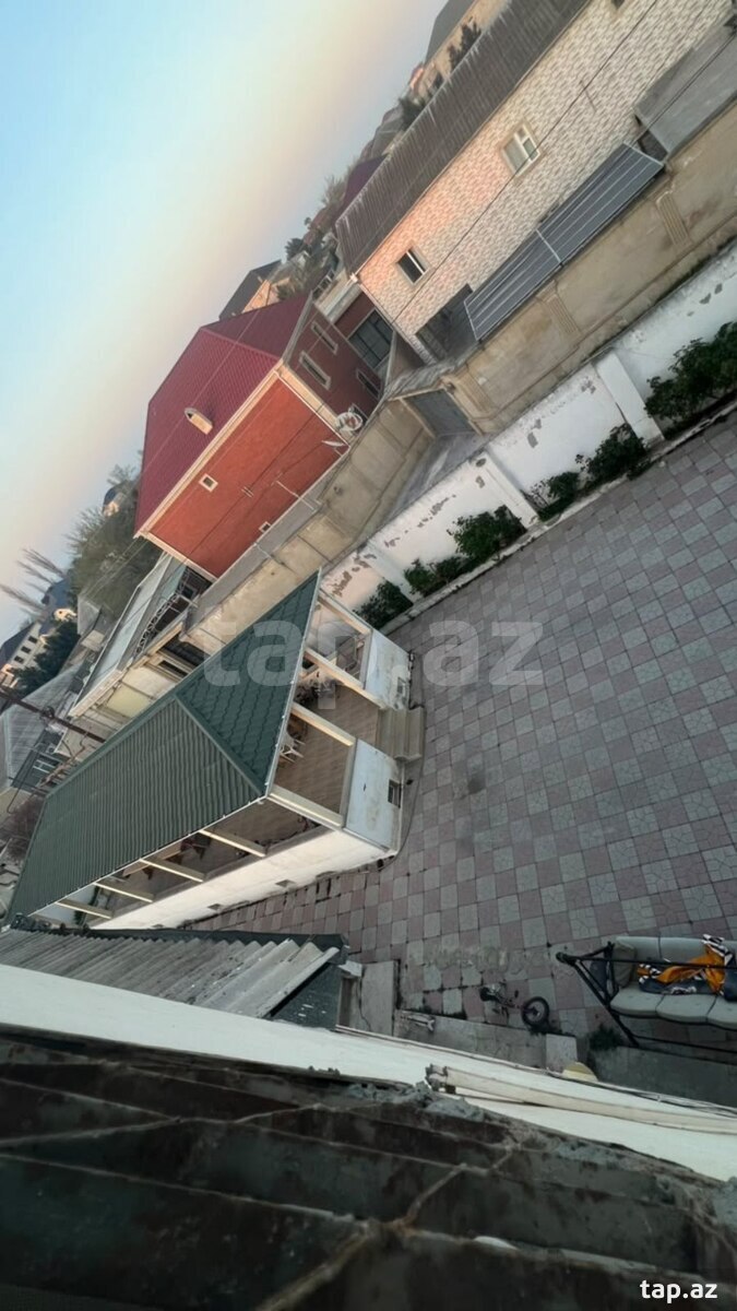 6 otaqlı bağ evi satılır, Bakı